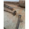 Image 5 : *Antique Ford Model T Exhaust, Leaf Spring, Rear Axle Shaft & Windshield Frames - PICKUP ONLY