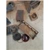 Image 4 : *Assorted Ford Model T Parts - As Is - Pickup