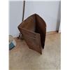 Image 5 : *Antique Ford Model T Hood, Headlight, Empty Tin, Misc - PICKUP ONLY