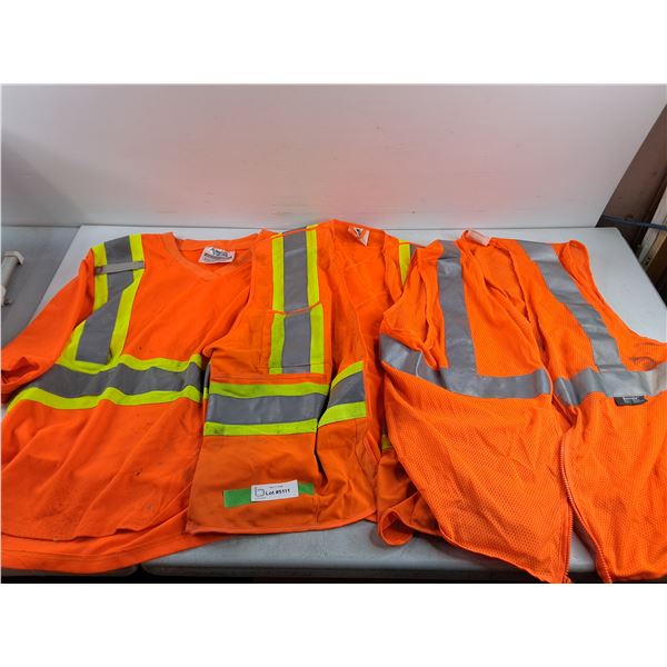 (2) Reflective Safety Vests & Reflective T Shirt - Size L - 3XL