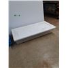 Image 3 : *Plastic Milk Crate, Plastic Container w/Lid 34" x 16" x 6", PICKUP ONLY