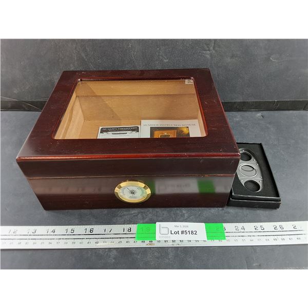 Humidor Hygrometer Cigar Box 10" x 8 1/2" x 4", Cigar Cutter