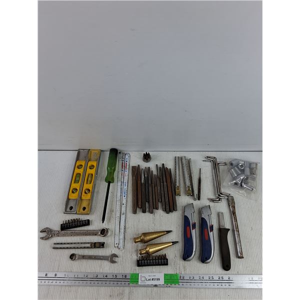Punches, Screw Bits, Saw Blade Replacements, Levels, Utility Knives, Sockets, Misc