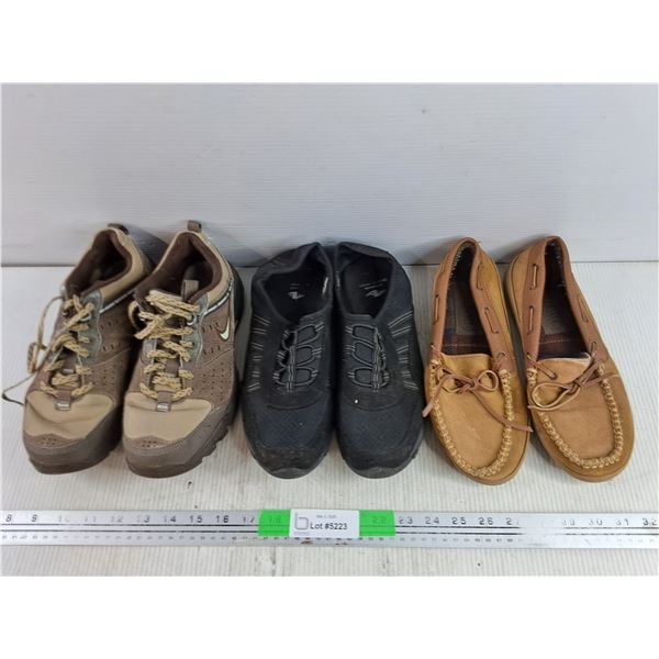 (2)  Pairs of Sneakers - Size 7.5, Suede Loafers - Size 7