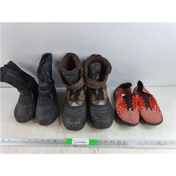 (2) Insulated Boots - Size 8, Sneakers - Size 7