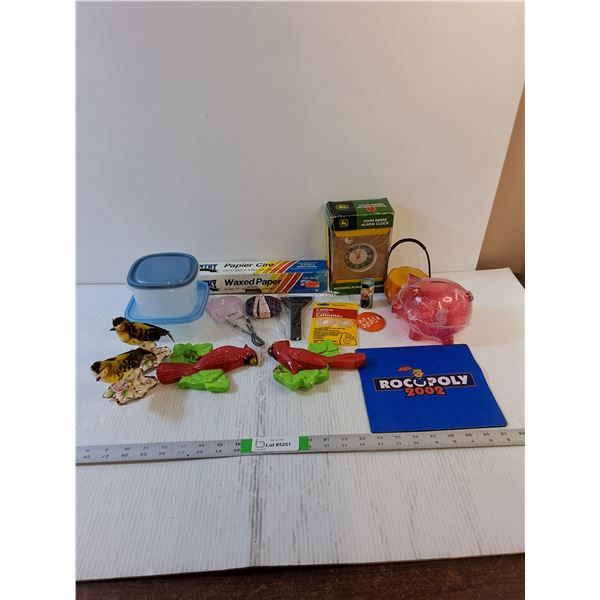 Assorted  - Decor/ Misc