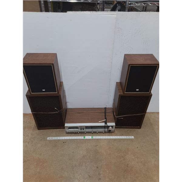 Vintage Stereo - Lloyds- Powers On- As Is - PICK UP ONLY