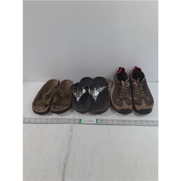 Assorted- Women's Shoes (8)