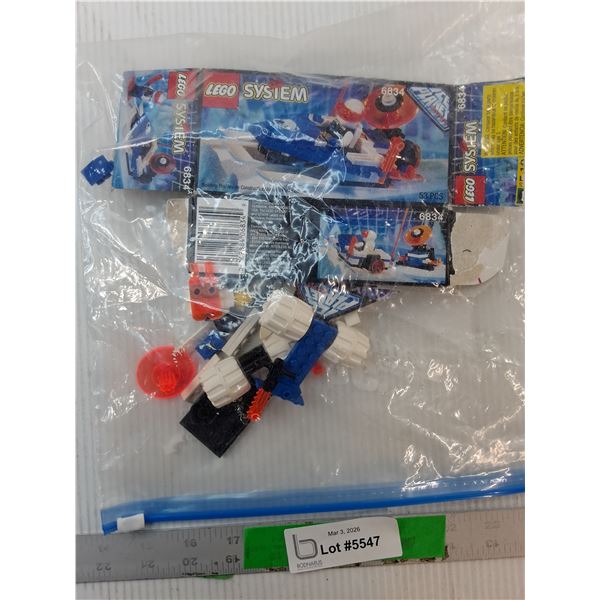 Lego Ice Planet 2002 Set- As Is