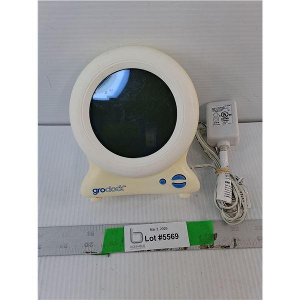 Gro Clock- Powers On