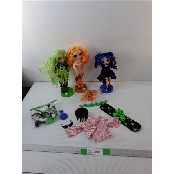 LOL Suprise & Rainbow High Dolls Up to 10.5", Stands & Accessories