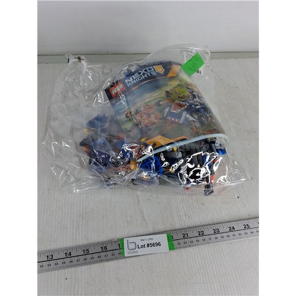 Lego Kit- Nexo Knights, As Is
