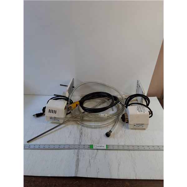 Assorted Pumps/Hoses