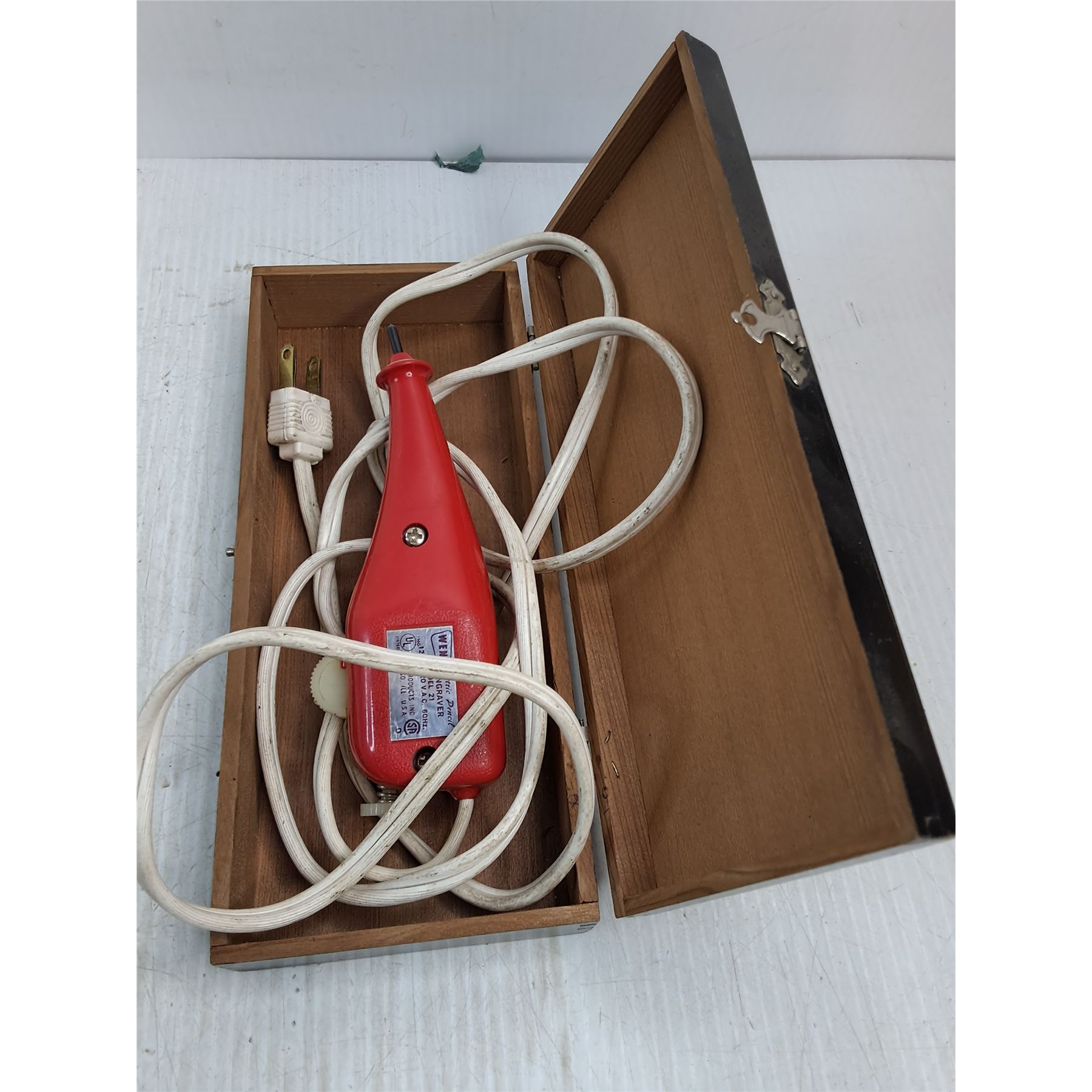 Electric Pencil Engraver-powers on,(2) Router Attachments - Bodnarus ...