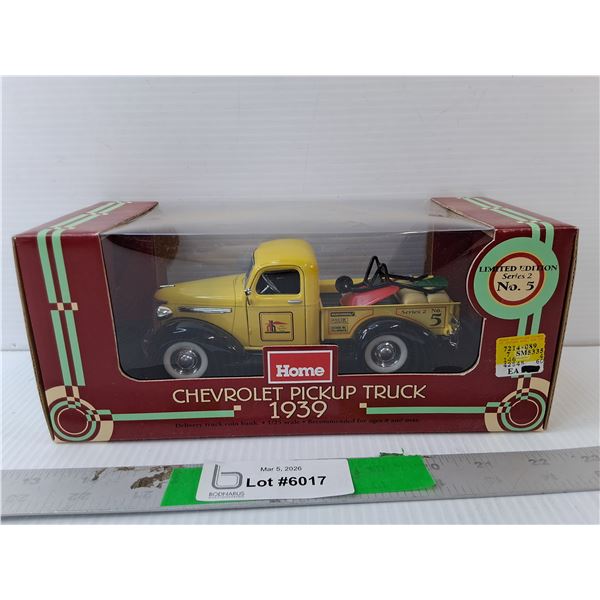 Home Hardware 1939 Model Pickup Truck Coinbank 1:25 Scale, NIB