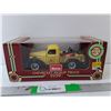 Image 1 : Home Hardware 1939 Model Pickup Truck Coinbank 1:25 Scale, NIB