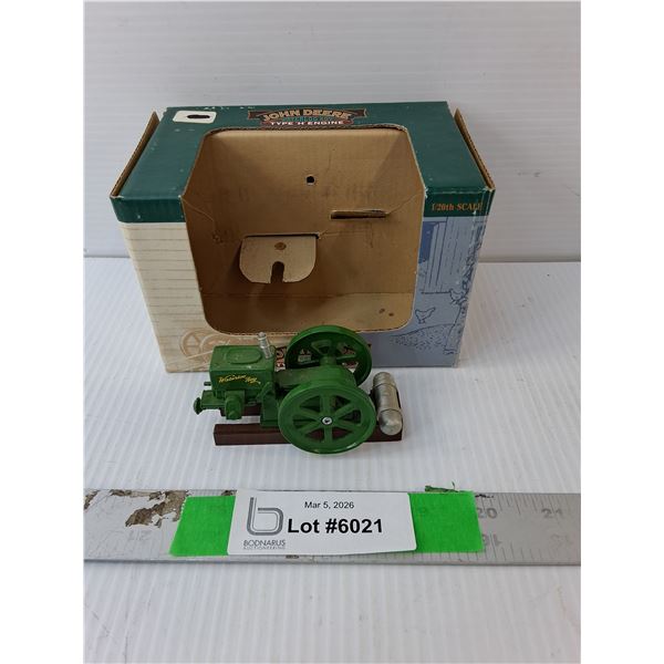 John Deere Waterloo Boy Model Engine 1:20 Scale