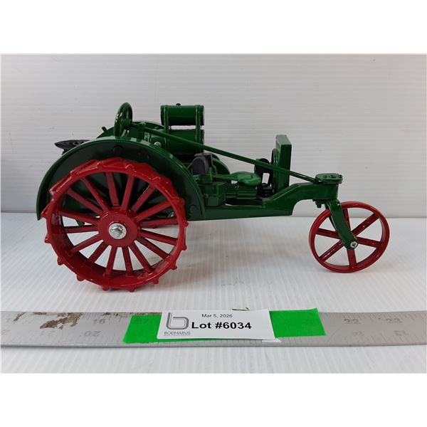 Allis- Chalmers 10-18 Model Tractor, Approx. 1:16 Scale