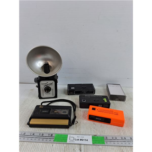 Vintage Herco Imperial Snap Shot Camera, Pocket Cameras, Kodak Disc 8000 Camera, As Is, Cassette