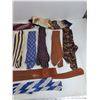 Image 5 : Assorted Vintage Neck Ties