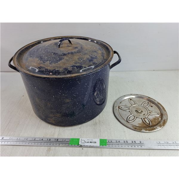 14" Enamel Pot w/Lid, Vintage Pot Cover