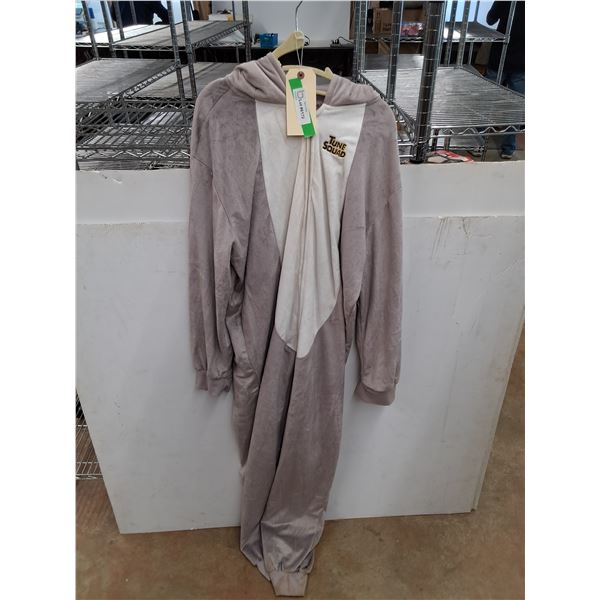 *Bugs Bunny Costume - Fits like Adult XL