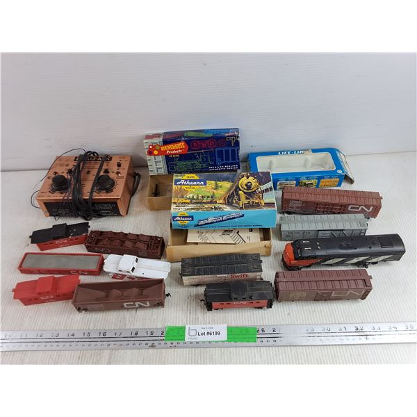 Vintage Toy Train Set, Vintage Boxes & DualPack Control Unit - As Is