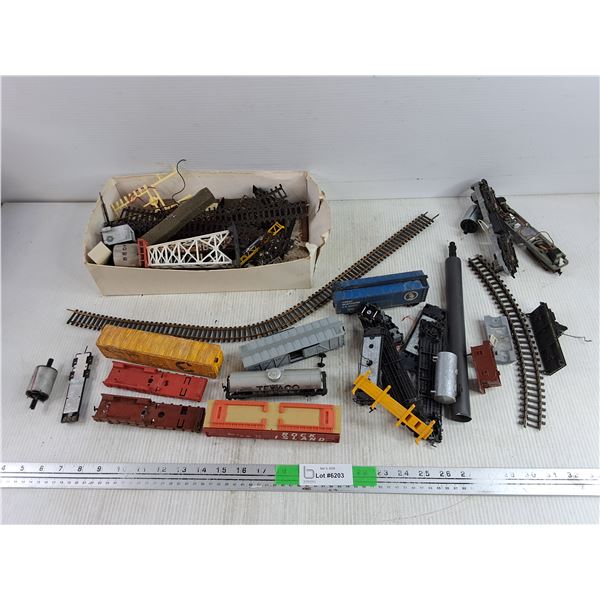 Vintage Toy Trains, Train Tracks & Misc Parts - As Is