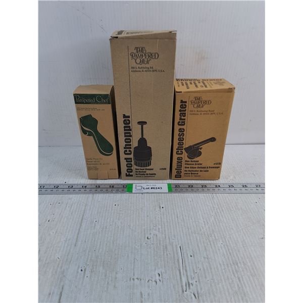 The Pampered Chef Food Chopper,Cheese Grater,Garlic Press-all new in box