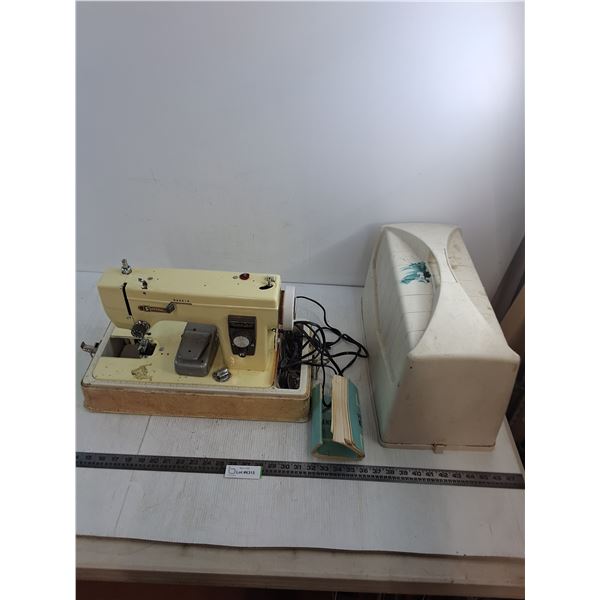 Vintage Imperial Portable Sewing Machine - Powers On but Non-Operational, As is - PICK UP ONLY