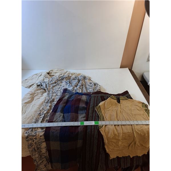 Vintage Dresses - stripes M-L, Grey Pattern M-L, Skirts M-L, Sleeveless S