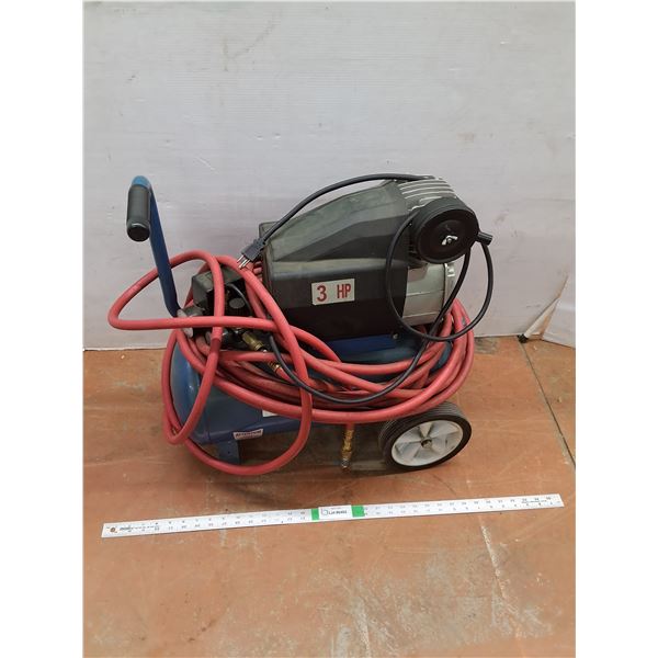 * Air Compressor 3 HP- Powers On- Cannot Ship