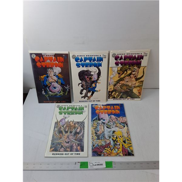 (5) Captain Sternn Comics