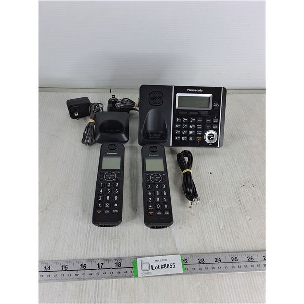 (2) Panasonic Home Telephone w/ (2) Chargers- Powers On
