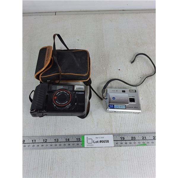 (2) Canon Digital Cameras w/ a Case, Untested