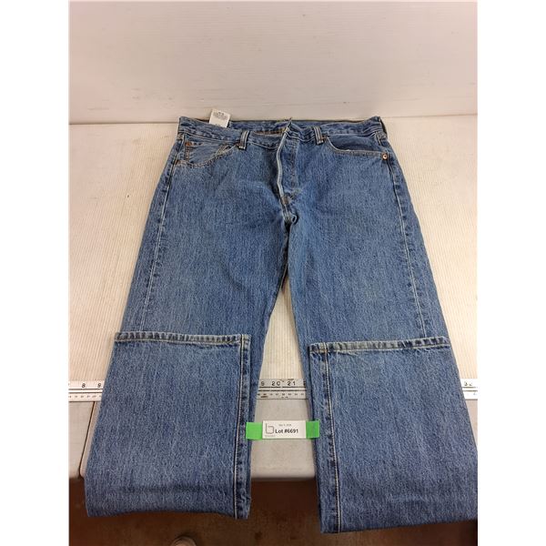 Levis 501 Denim Jeans - Size 36 x 34