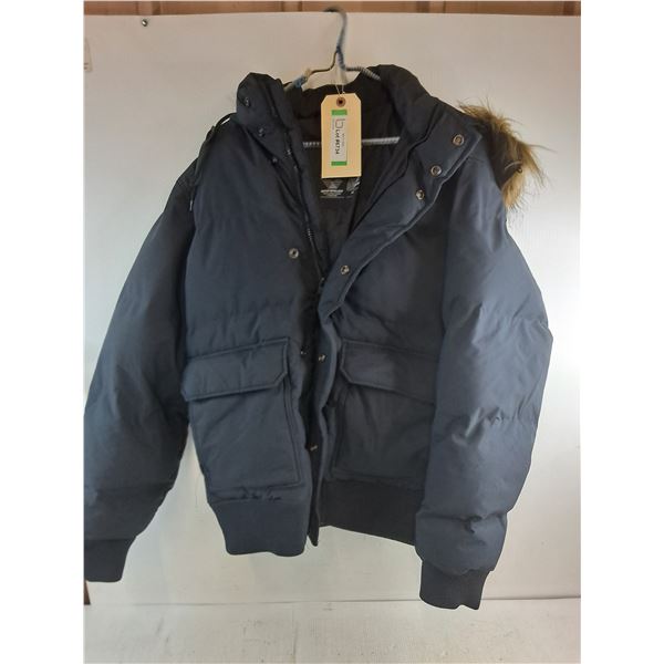 * H&M Men's Medium Size Hooded Winter Jacket - Appears Unused