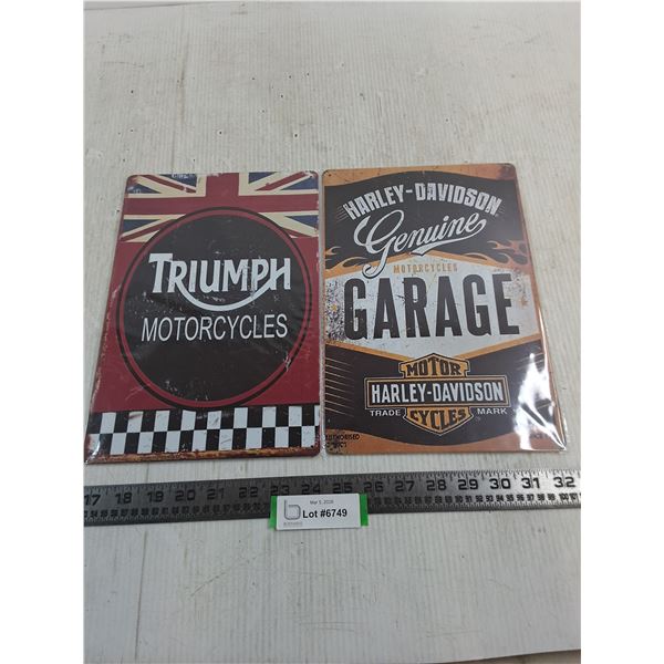 (2) Sealed Metal 8" x 12" Tin Signs (Triumph and Harley)