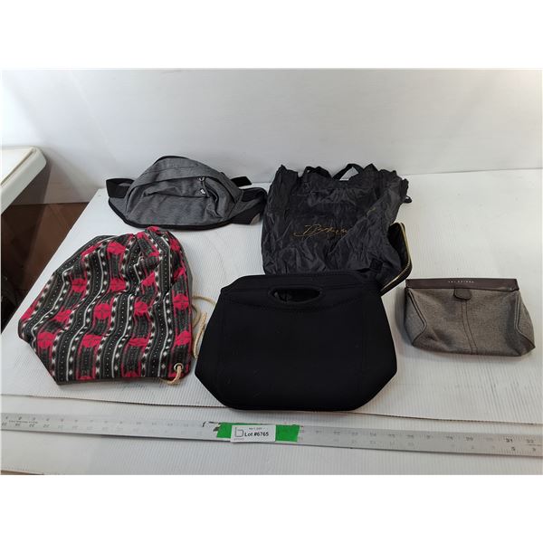 Miscellaneous Bags/ Waist Pouch