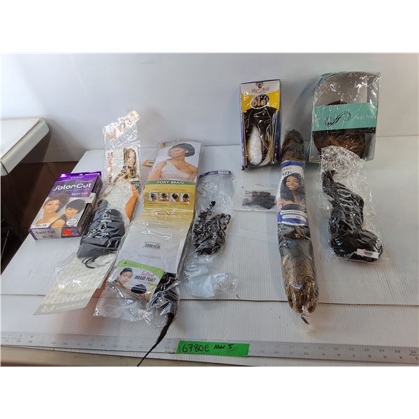 Miscellaneous Wigs & Hair Clips- Appear New