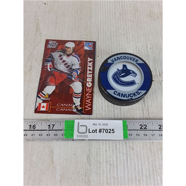 Kraft Dinner Wayne Gretzky Card and Vancouver Canucks Puck