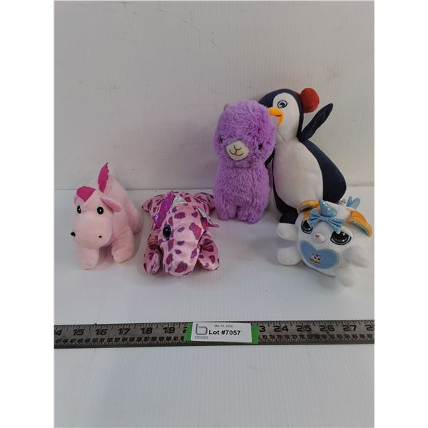 (5) Stuffed Animals- Dinosaurs