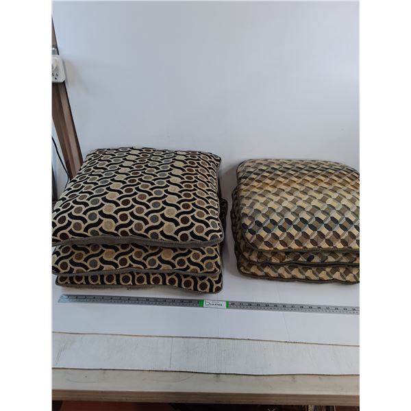 (6) Decor Pillows-(3) are 20"x20" and (3) are 18"x18" - PICK UP