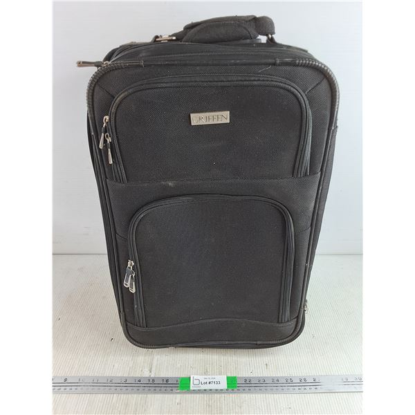 Griffen Suitcase 22" x 13" x 7" - PICK UP