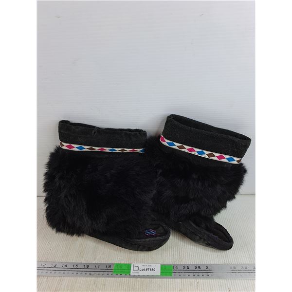 Suede Mukluks - Size 10"