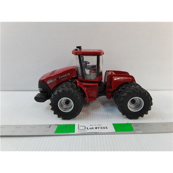 Plastic Case IH Model Tractor 10"