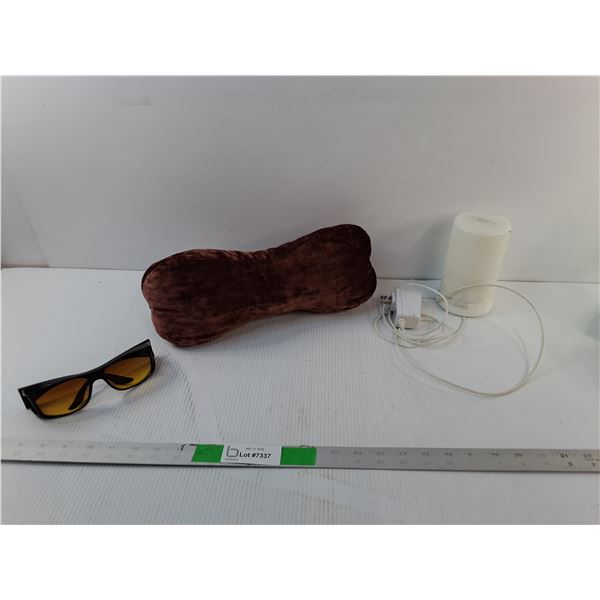 Humidifier- Powers On, Neck Pillow & Sunglasses