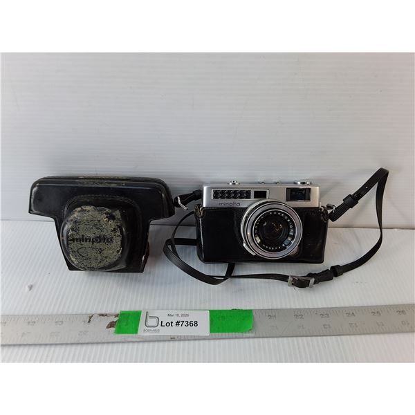 Minolta AL-S Film Camera & Case