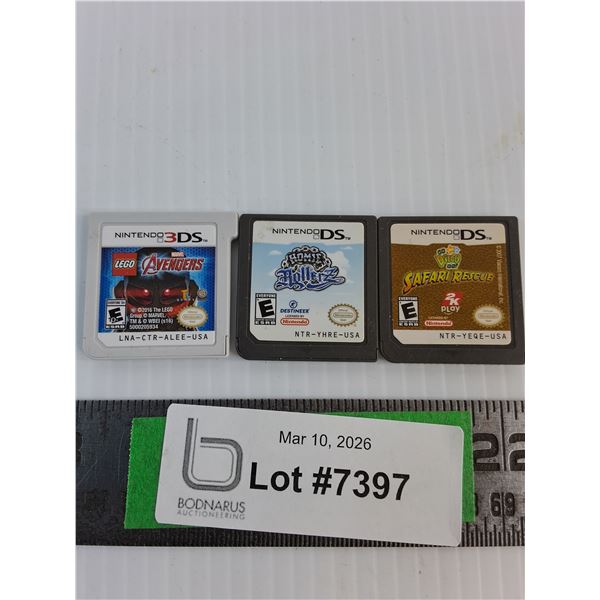 Nintendo 3Ds & (2) Nintendo Ds Games-