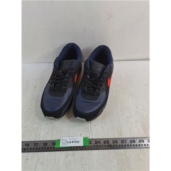 Nike Air Max Size 9.5